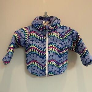 Girls north face reversible jacket size 2T 💕